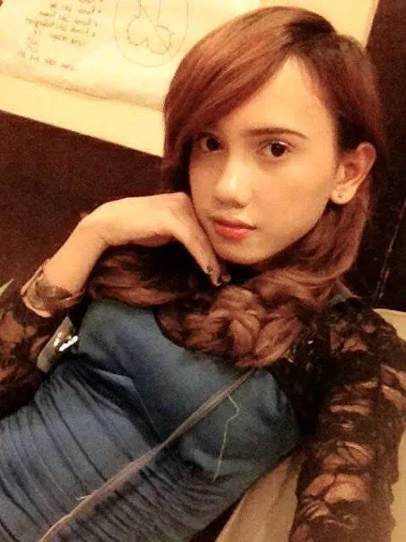 Sony Blade porno rasmlar