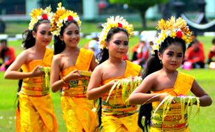 UMAT HINDU DI JOGJA : Persembahyangan Purnama Digelar di Pura Jagatnatha