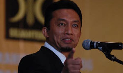 KMP VS KIH : Bikin Pantun Satire, Tifatul Sembiring Sindir PAN?