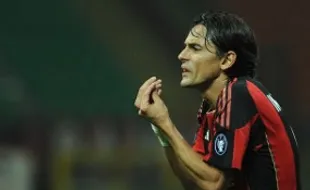 Wasit gagalkan Pippo samai rekor Mueller