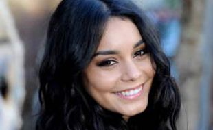 Hindari paparazzi, Vanessa Hudgens menyamar jadi gelandangan