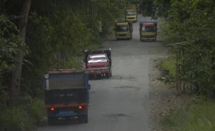 KAWASAN RAWAN BENCANA : Perbaikan Jalur Evakuasi Merapi Belum Pasti