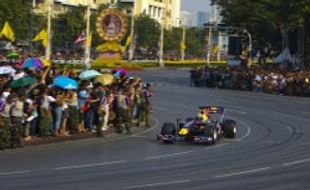 Webber beraksi di Bangkok