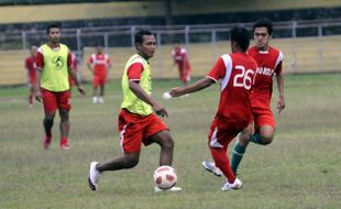 LATIHAN PERSIS