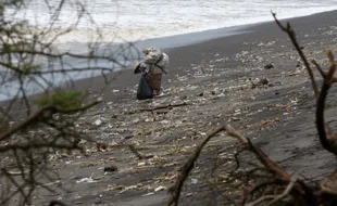 MASALAH SAMPAH : Bantul Kekurangan Armada untuk Buang Sampah dari Pantai Selatan