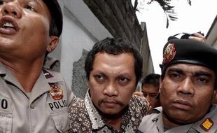 Gayus divonis 7 tahun denda Rp 300 juta