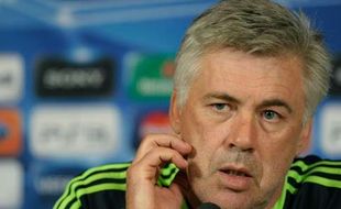 Ancelotti bantah tukar guling Kaka-Drogba