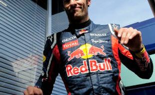 Mark Webber ingin berakhir di Red Bull