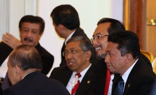 MENTERI KABINET