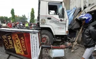 Kecelakaan karambol, Polres Wonogiri amankan truk pengangkut sapi