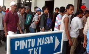 Disnakertrans Sragen kesulitan pantau TKI ilegal