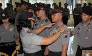 44 Anggota Polres Wonogiri dapat kenaikan pangkat