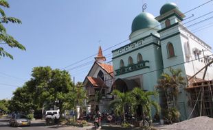 Ketika Siswa Belajar tentang Masjid Tanpa Bedug & Gereja Tanpa Lonceng di Solo