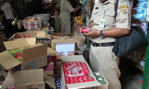 Hati-hati, Makanan Mengandung Zat Berbahaya Ada di Jajanan Buka Puasa