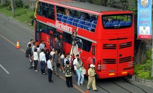 Pemudik borong tiket ritel bus tingkat