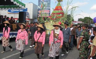 GUNUNGAN HASIL BUMI