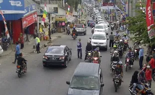 JALAN MENUJU GROJOGAN SEWU PADAT