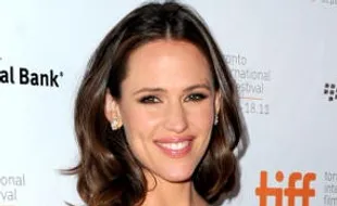 Jennifer Garner nantikan anak ketiga