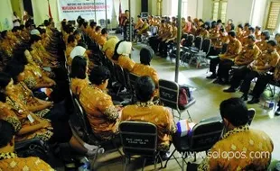 Puluhan karyawan RSUD dilatih motivasi