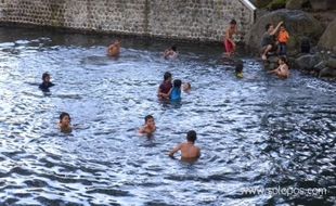 Air Umbul Langse melimpah, warga gelar tasyakuran