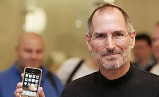 BECOMING STEVE JOBS : Jawaban Bill Gates Jika Steve Jobs Jadi CEO Microsoft?