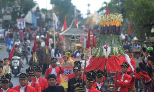 SENI BUDAYA BANTUL : WargaPokoh Dlingo  Swadaya Adakan Merti Dusun