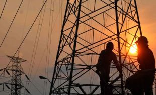 PLN JOGJA : Kusir Andong Sosialisasikan Surplus 700 Megawatt