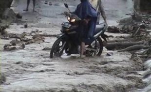 DAMPAK LETUSAN KELUD : Begini Cara Pemerintah Menghadapi Ancaman Lahar Dingin Gunung Kelud