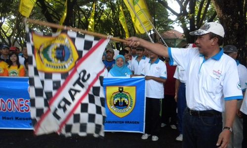 Bupati lepas peserta jalan sehat HKN