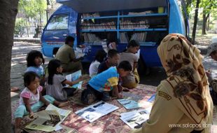 Tradisi membaca rendah, kemampuan menulis makin payah