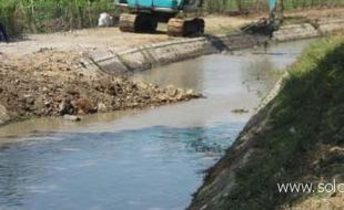 Limbah di Bekonang, BLH didesak turun tangan