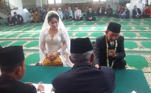 Ki Manteb Sudarsono menikah lagi