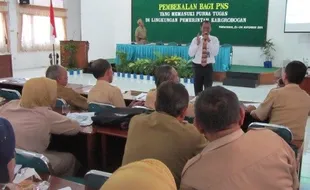 Juli-Desember 2012, sebanyak 295 PNS Grobogan pensiun