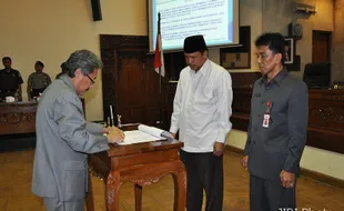 DPRD setujui APBD Grobogan 2012