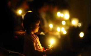  MISA NATAL di GEREJA KATOLIK SANTO ANTONIUS PURBAYAN