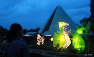 Wisata Taman Lampion Monjali, serasa Imlek tiap hari....