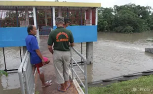 PEMANTAUAN KETINGGIAN AIR