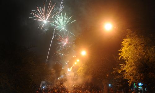 TAHUN BARU 2014 : Inilah 21 Lokasi Parkir Car Free Night Solo