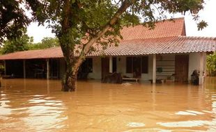 Dinsos Verifikasi Ulang Data Korban Banjir