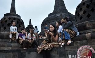 Usil di Borobudur Berujung Kesurupan, dari Geser Batu Hingga Embat Sarung