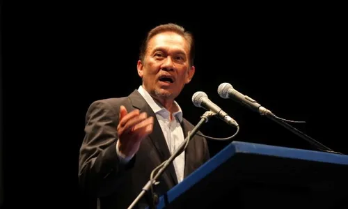 PM Malaysia Anwar Ibrahim Rangkap Jabatan Menteri Keuangan