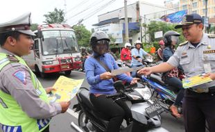 BAGIKAN SELEBARAN 