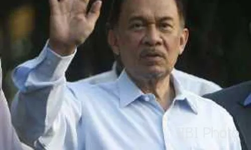 Biodata Anwar Ibrahim, PM Malaysia Seteru Mahathir Mohamad