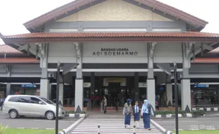 BANDARA ADI SOEMARMO