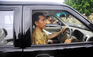 JOKOWI PRESIDEN : Tak Ada Mobil Indonesia di IIMS 2014, Jokowi Bicara Esemka