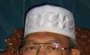 KONDISI KH ABDUL ROZAQ SHOFAWI: Sudah Membaik, KH Rozaq Masih di Ruang IMC