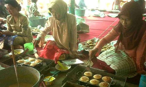 TRADISI NGAPEM: PeringatanTinggalan Dalem Paku Alam IX