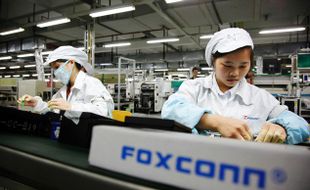 Microsoft Selidiki Ancaman Bunuh Diri Massal di Foxconn