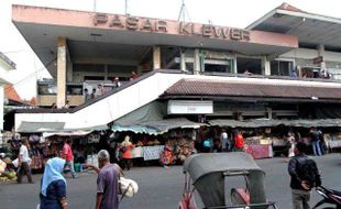 Pedagang Klewer Bikin Paguyuban Tandingan