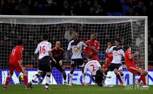 LIVERPOOL Takluk di Markas Bolton,1-3